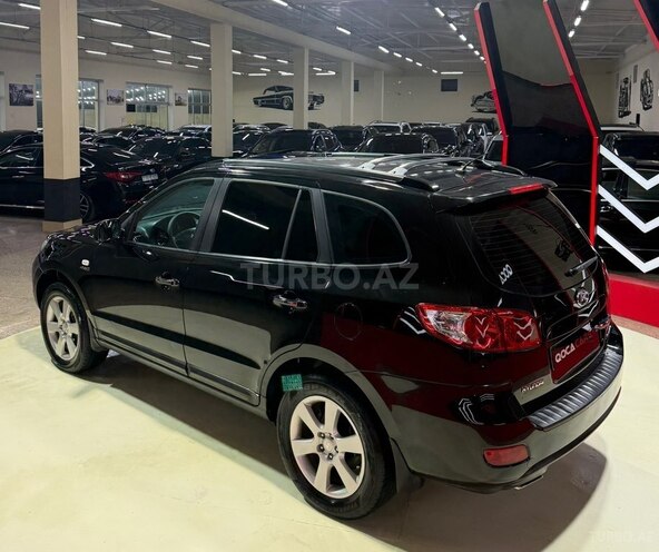 Hyundai Santa Fe-7