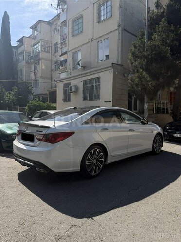 Hyundai Sonata-3