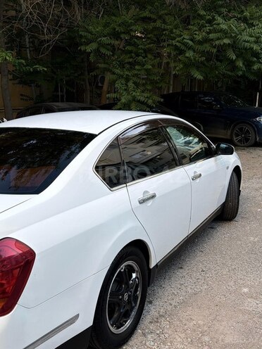 Nissan Teana-5