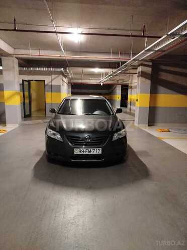 Toyota Camry-1