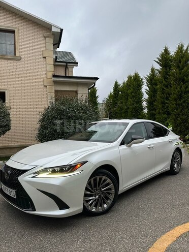 Lexus ES 300h-7