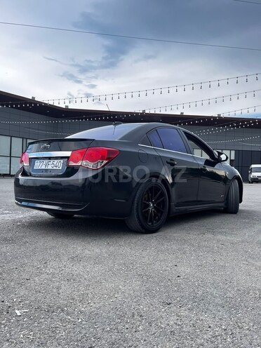Chevrolet Cruze-11