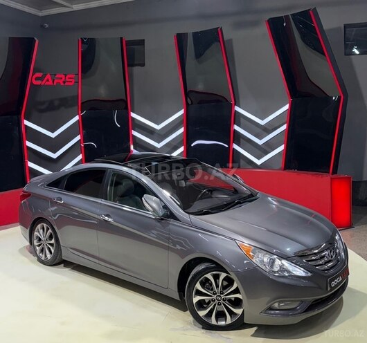 Hyundai Sonata-1