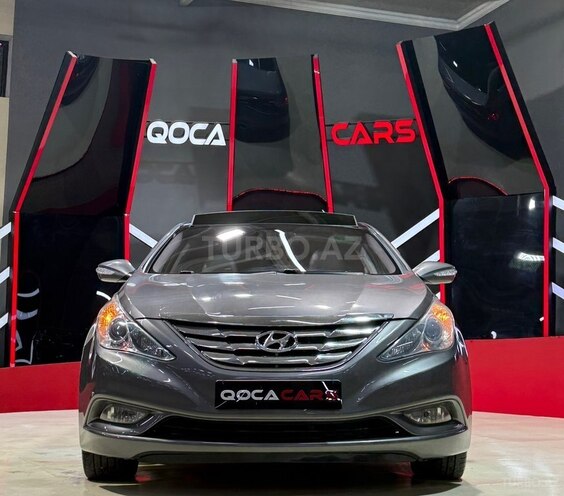Hyundai Sonata-5