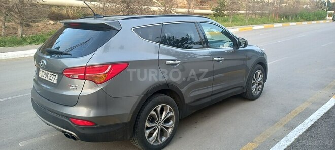 Hyundai Santa Fe-3