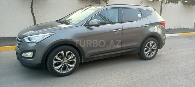 Hyundai Santa Fe-6