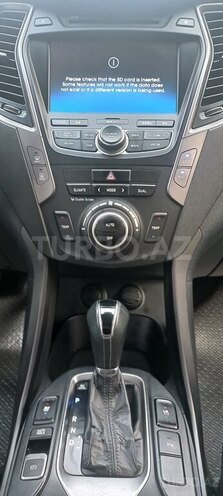 Hyundai Santa Fe-9