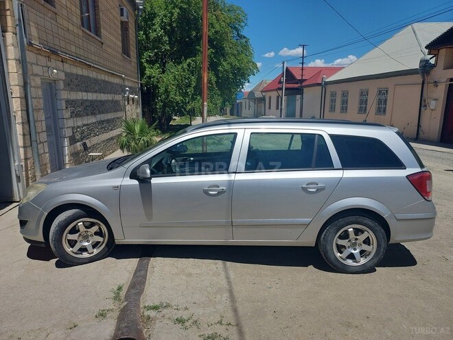 Opel Astra-4