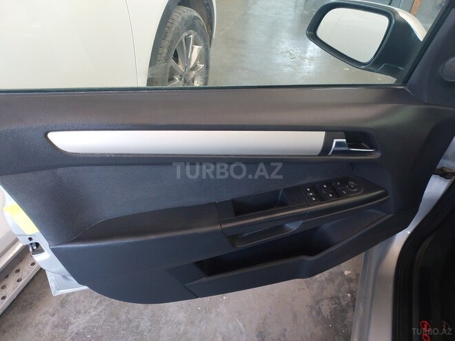 Opel Astra-11