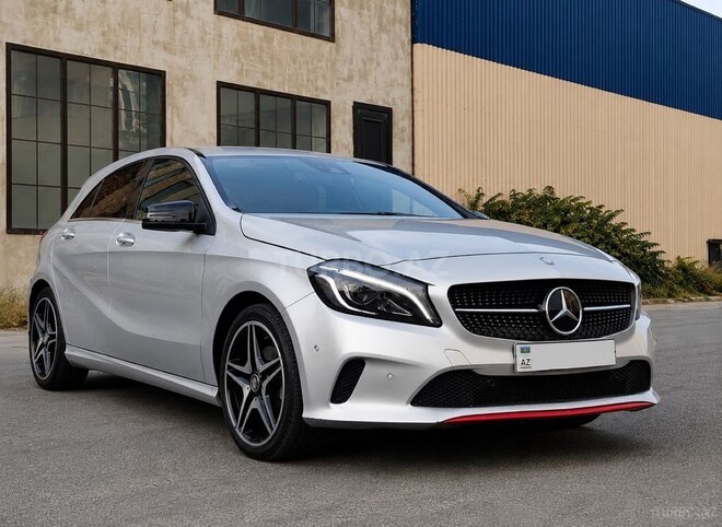 Mercedes A 180 2015, 50,450 km - 1.6 l - Bakı