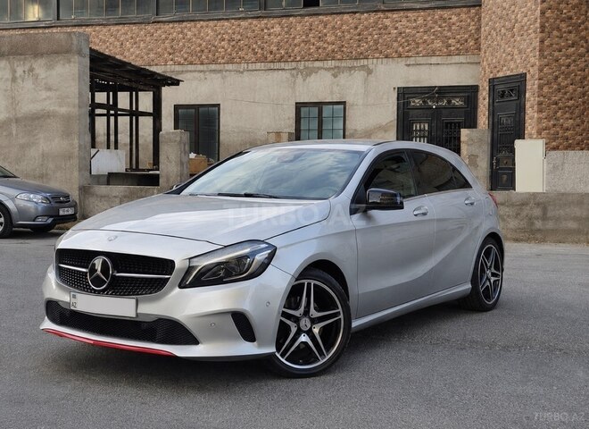 Mercedes A 180 2015, 50,450 km - 1.6 l - Bakı