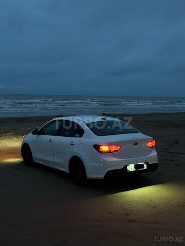 Kia Rio-9