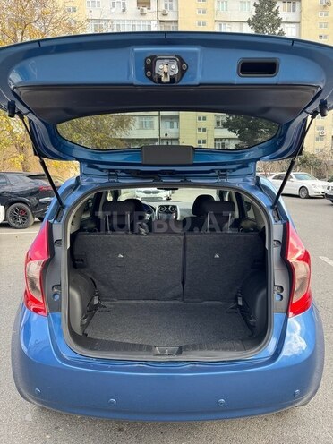 Nissan Note-7
