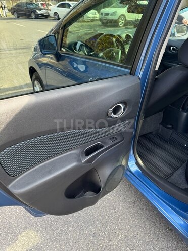 Nissan Note-9