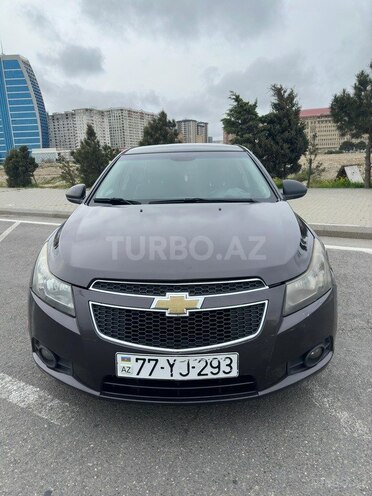 Chevrolet Cruze-1