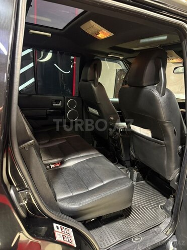 Land Rover Discovery-23