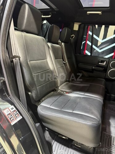 Land Rover Discovery-24