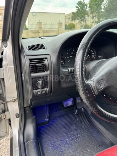 Opel Astra-16