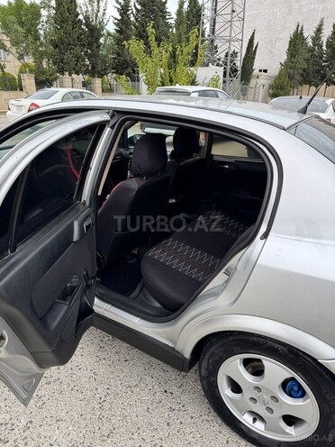 Opel Astra-13