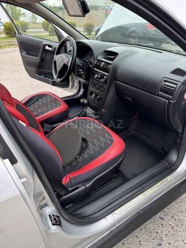 Opel Astra-9