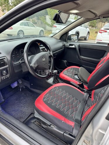 Opel Astra-19