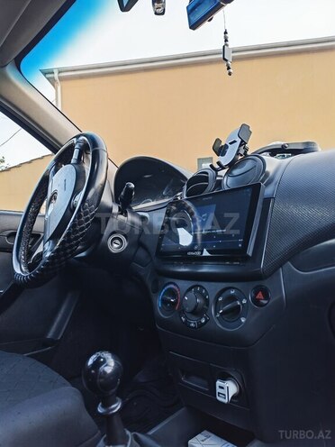 Chevrolet Aveo-7