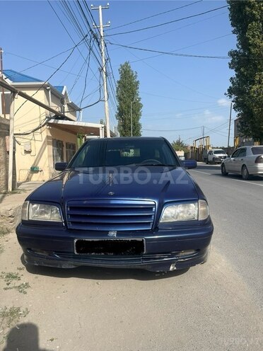 Mercedes C 200-2