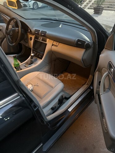 Mercedes C 230-7