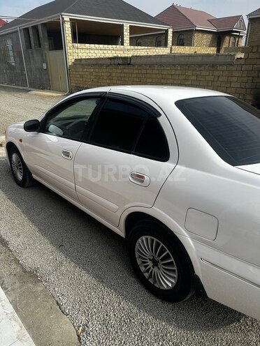 Nissan Sunny-4