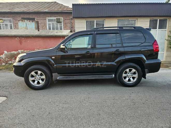 Toyota Land Cruiser Prado-2
