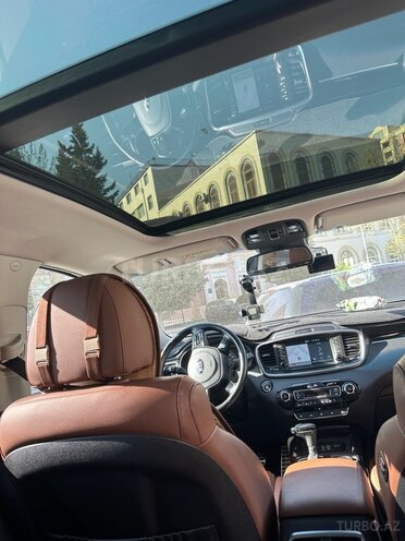 Kia Sorento-10