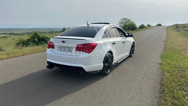 Chevrolet Cruze-7