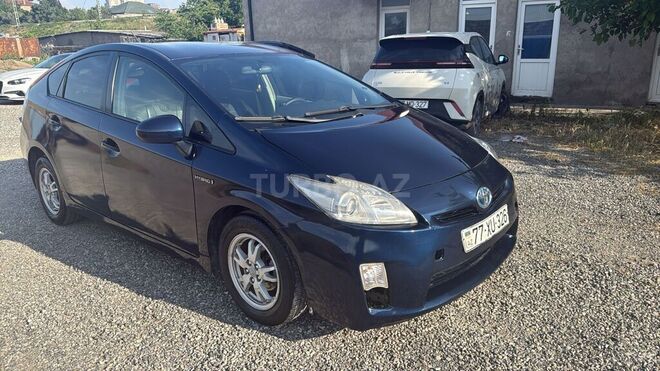 Toyota Prius-6