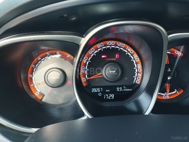 LADA (VAZ) Vesta SW Cross-4