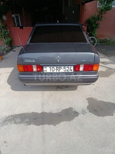 Mercedes 190-7