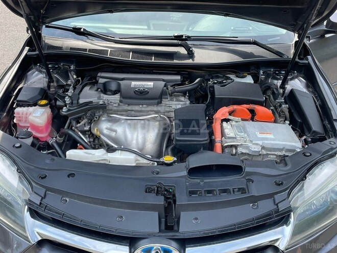 Toyota Camry-9