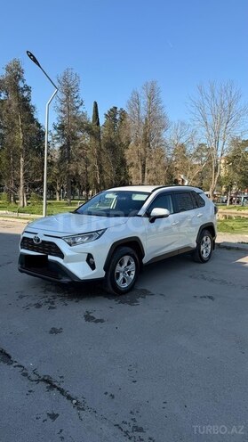 Toyota RAV4-1