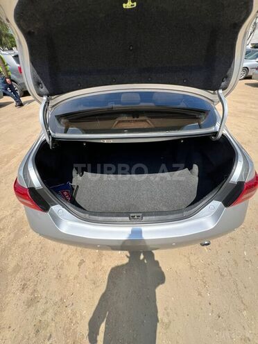 Toyota Camry-5
