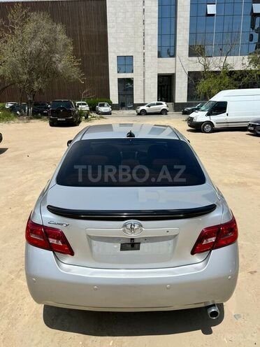 Toyota Camry-2