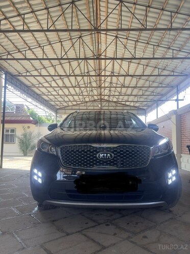Kia Sorento-1