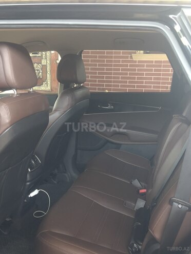 Kia Sorento-4