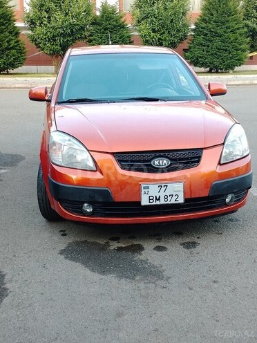 Kia Rio-1