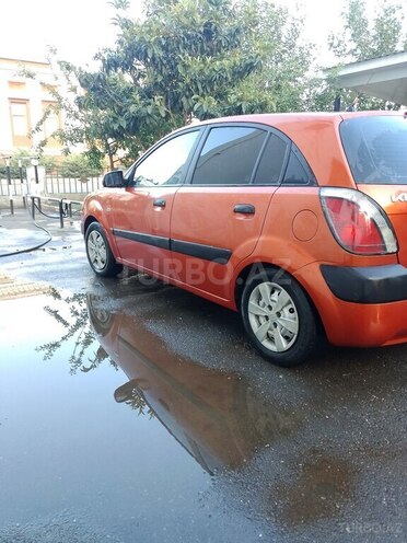 Kia Rio-4