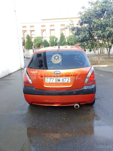 Kia Rio-5