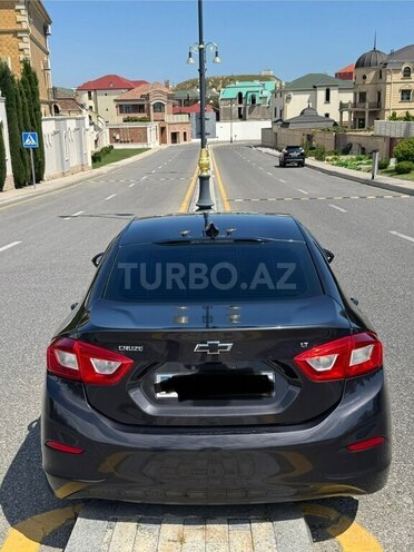 Chevrolet Cruze-5