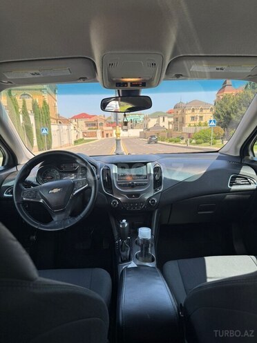 Chevrolet Cruze-3