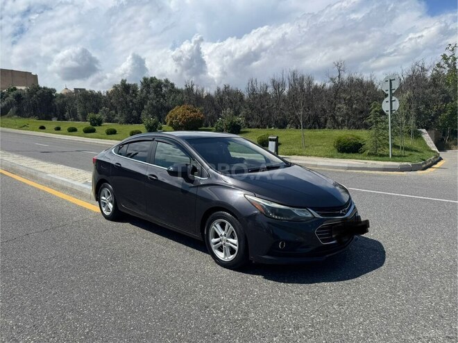 Chevrolet Cruze-9