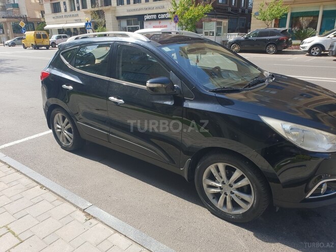 Hyundai ix35-6