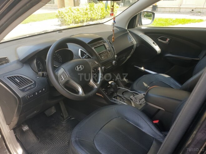 Hyundai ix35-4