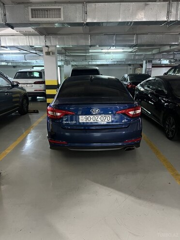 Hyundai Sonata-5